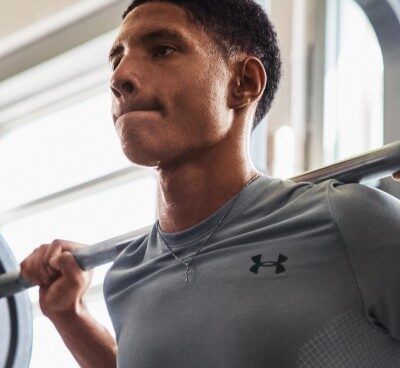 How Sweat-Wicking Fabrics Work and Why They Matter for Workouts